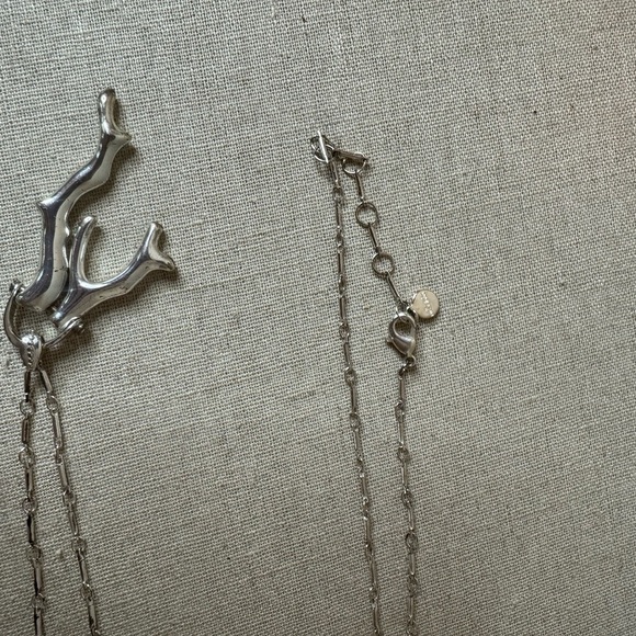 Stella and Dot Vallen silver coral branch pendant necklace - Picture 6 of 7
